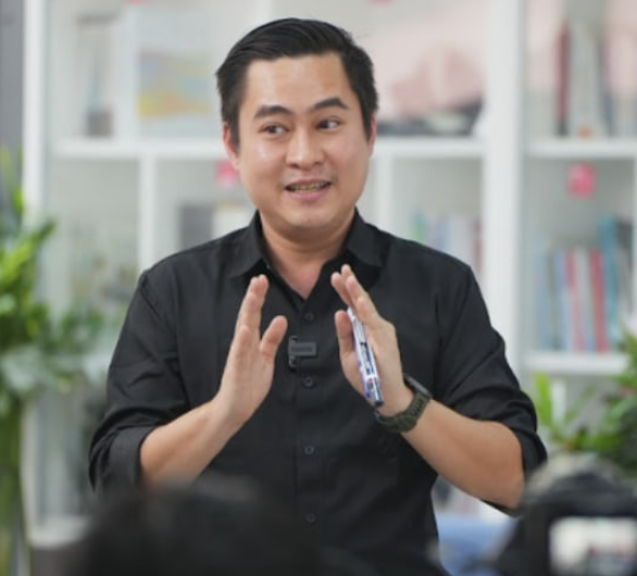 Chị Trần Hiền